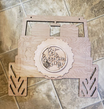 Load image into Gallery viewer, Jeep with Interchangeable Tire