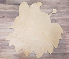 Load image into Gallery viewer, Bee with Flower