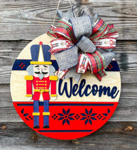 Load image into Gallery viewer, Nutcracker Round