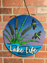 Load image into Gallery viewer, Dragonfly Round